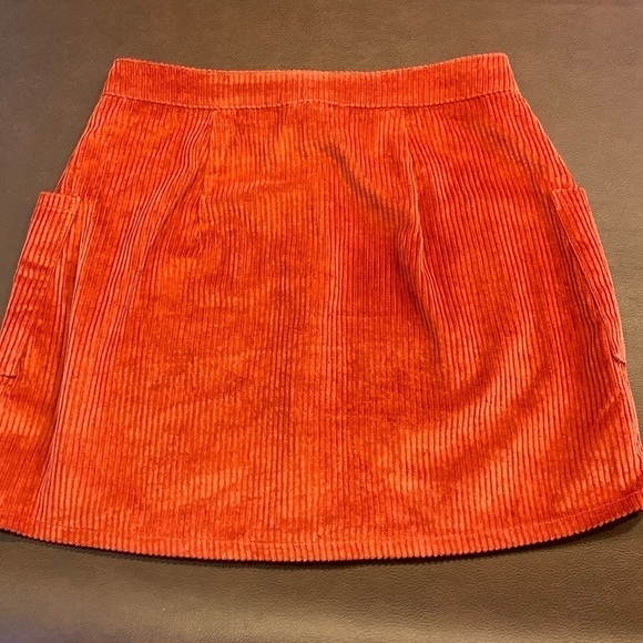 Charlotte Russe Rust Corduroy Mini Skirt M - Picture 10 of 12